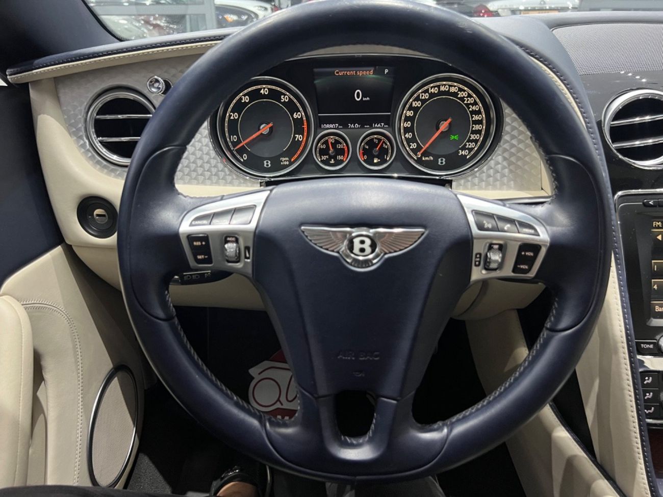 بنتلي كونتيننتال جي تي