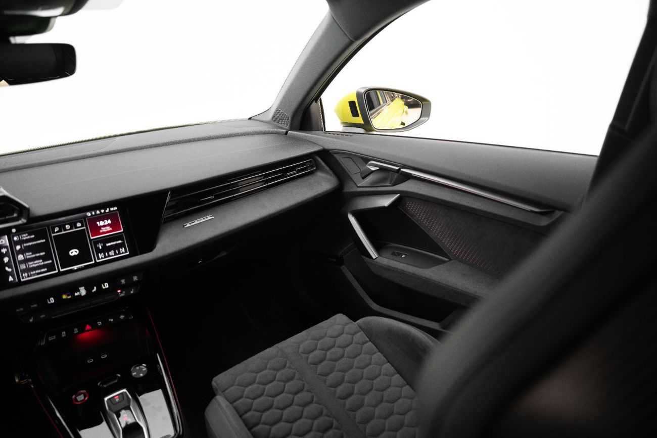 أودي RS3 TFSI quattro 2.5L Sportback