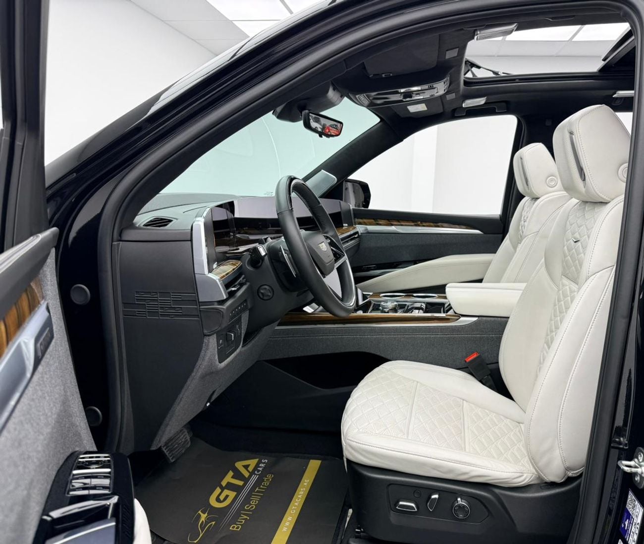 Cadillac Escalade 2025 Cadillac Escalade Sport Platinum, 03/2030 Cadillac Warranty + Service Contract, Full Cadillac S