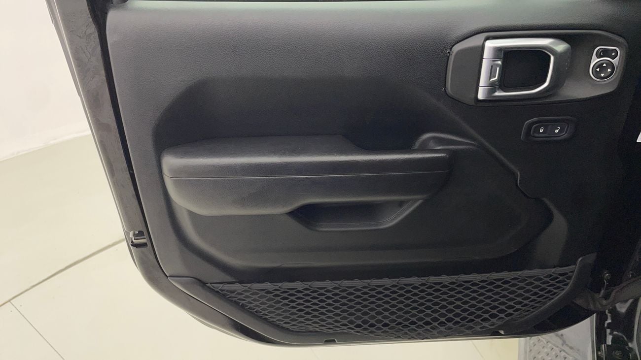 جيب جلادياتور SPORT 3.6 | بدون دفعة مقدمة | اختبار القيادة في المنزل