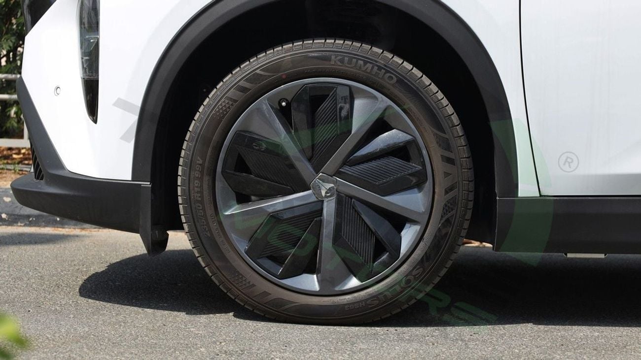 Ls Auto Lev01 SE ( 5 Years Warranty On vehicle + 8 Years Warranty on Battery) 2025 FWD GCC 0Km