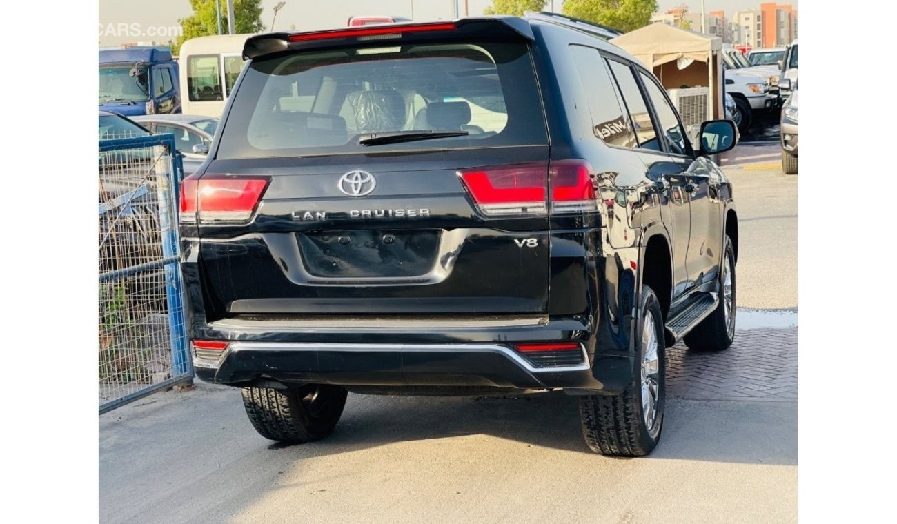 تويوتا لاند كروزر Toyota Landcruiser RHD Diesel engine model 2016 full option