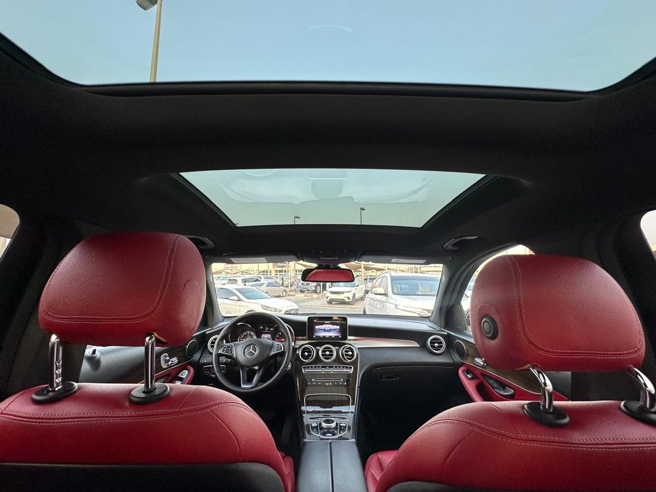 مرسيدس بنز GLC 300 AMG