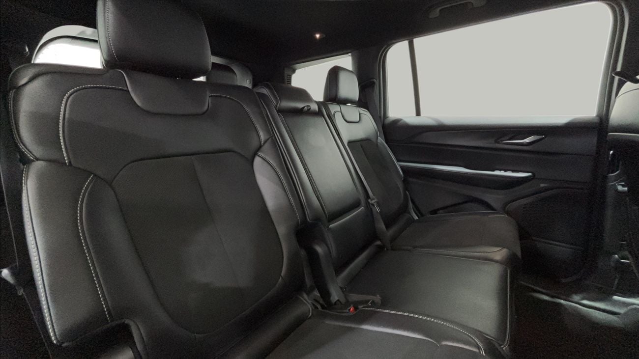Jeep Grand Cherokee ALTITUDE 2024 | AED 2097/Month | 20% DP | 30 Day Return | Warranty | Service History