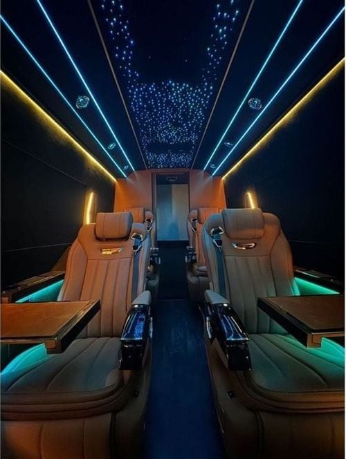 Mercedes-Benz Sprinter 517 L4 H2 Extra Long with Full VIP Conversion AVAILABLE IN LEFT OR RIGHT HAND DRIVE