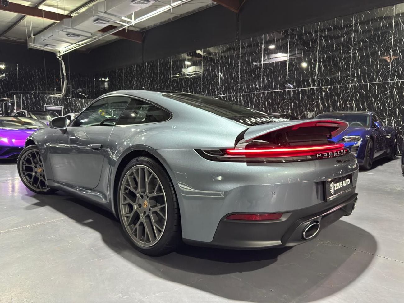 بورش 911 CARRERA CARRERA