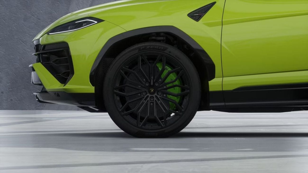 لامبورغيني اوروس SE