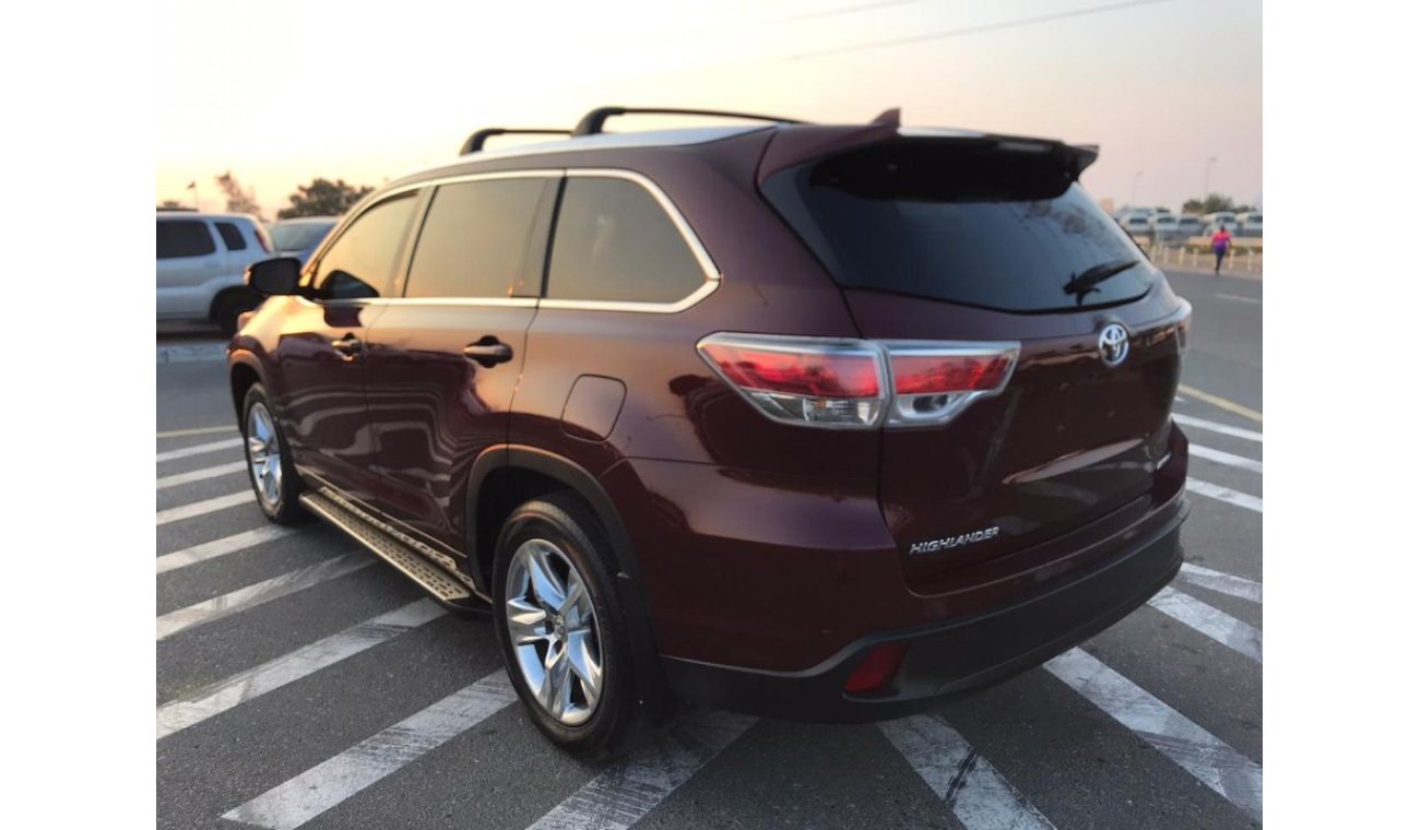 Toyota Highlander LIMITED OPTION WITH LEATHER SEATS, SUNROOF AND PUSH START