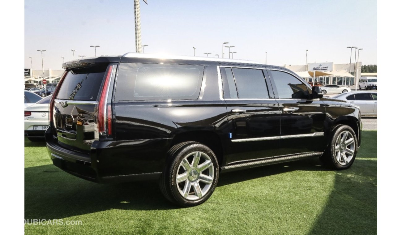 Cadillac Escalade