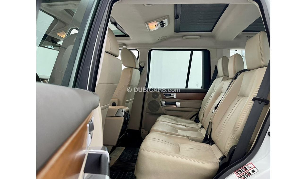 Land Rover Discovery 2016 Land Rover LR4 HSE, 7 Seats, Full Service History, Warranty, Fully Loaded, GCC