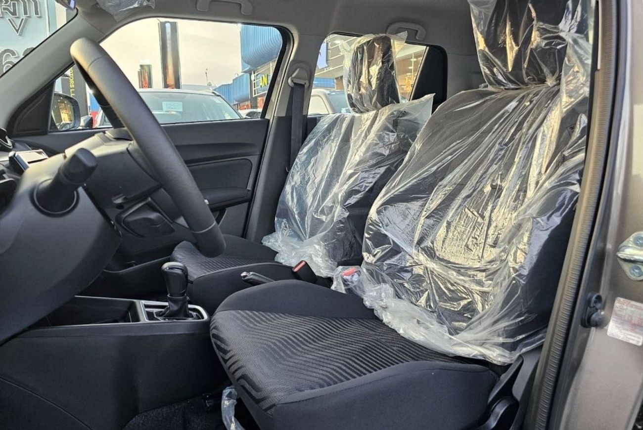 Suzuki Swift Suzuki Swift 1.2L Petrol GLX, Hatchback, FWD, 4Doors, Model 2024, Color Silver