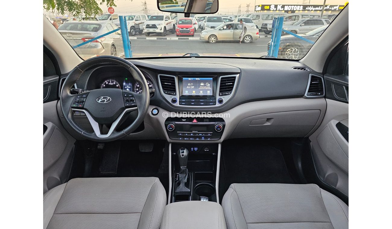 Hyundai Tucson 1.6 GDI / NO:1 / PANORAMIC /  (LOT # 64376)