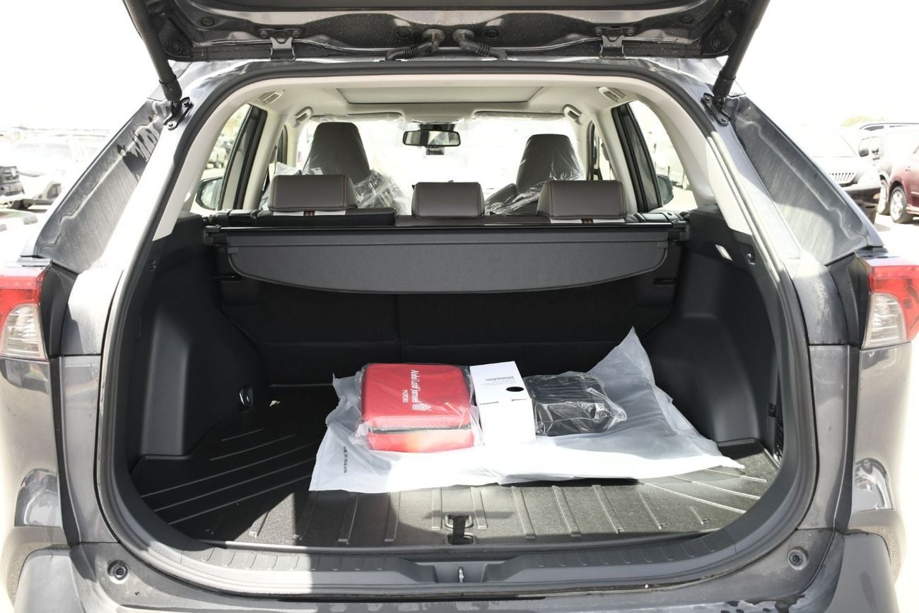 Toyota RAV4 2.5L Adventure With Rader (Saudi spec)