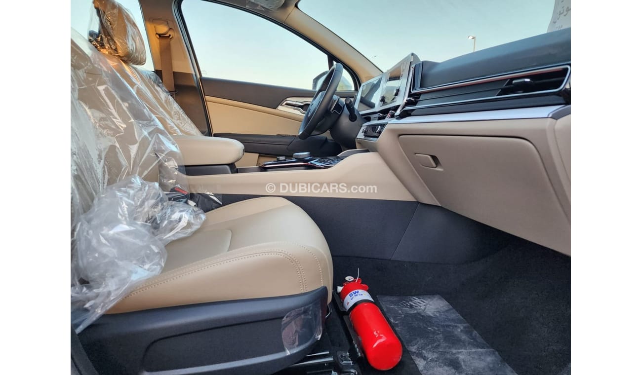 New KIA Sportage 1.6L SUV, FWD, 5Doors, Cruise Control, Panoramic Roof