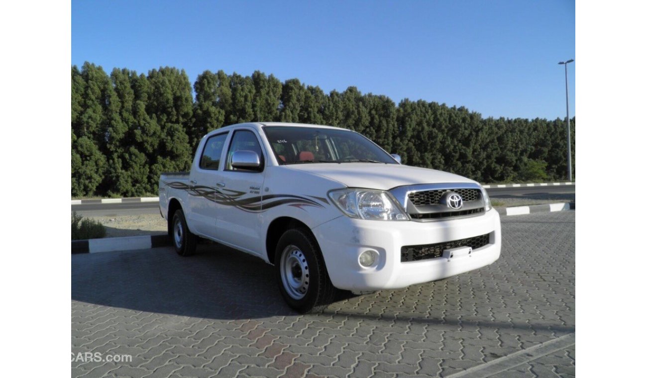 Toyota Hilux 2010 2.7 REF#246