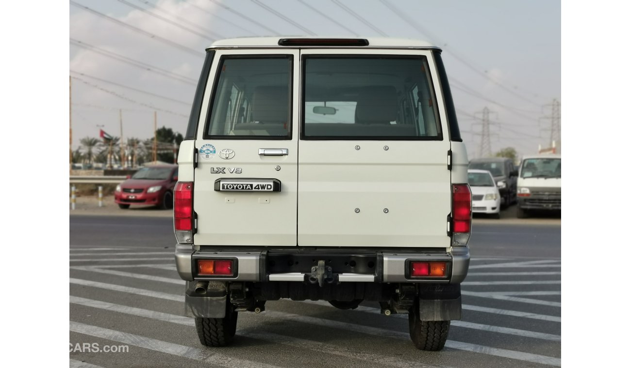 Toyota Land Cruiser Hard Top 4.5L, 16' Tyre, Central Door Lock System, Power Window, Power Mirror, 4WD Gear Box, CODE-LCWH20