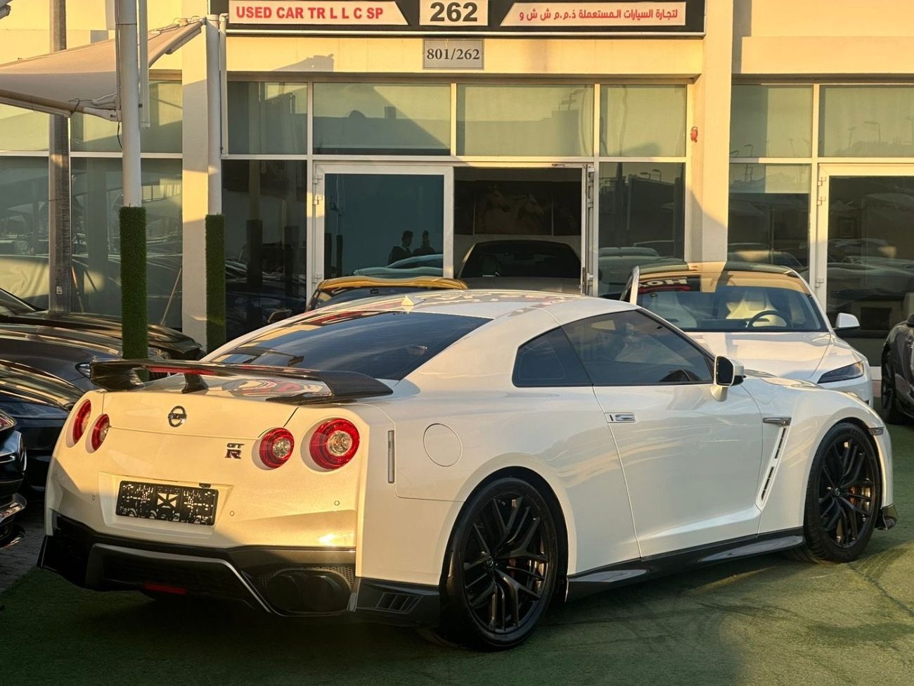 Nissan GTR Premium 3.8L (4 Seater)