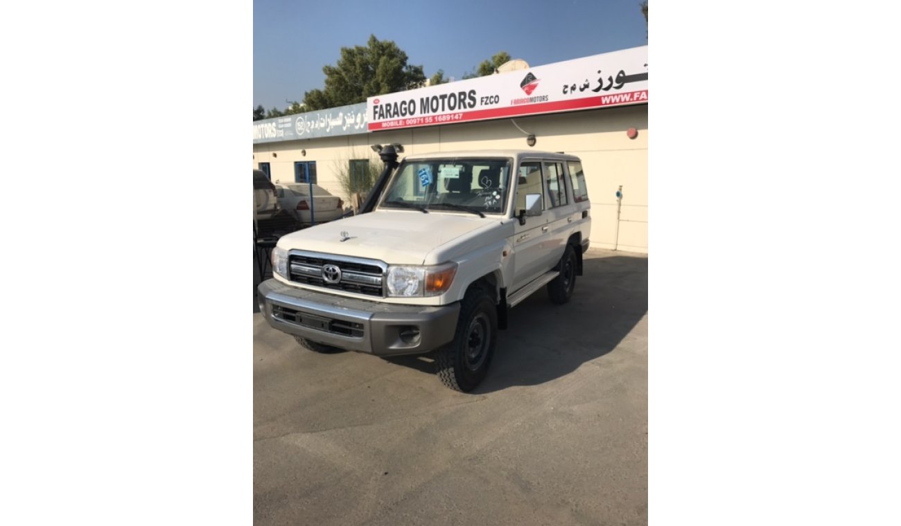 Toyota Land Cruiser LX10