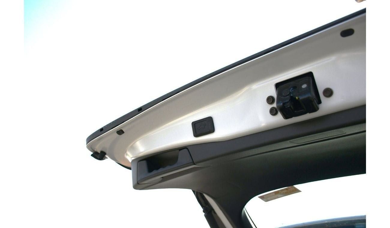 Toyota RAV4 Limited 2.5L HEV With Rader Full Option