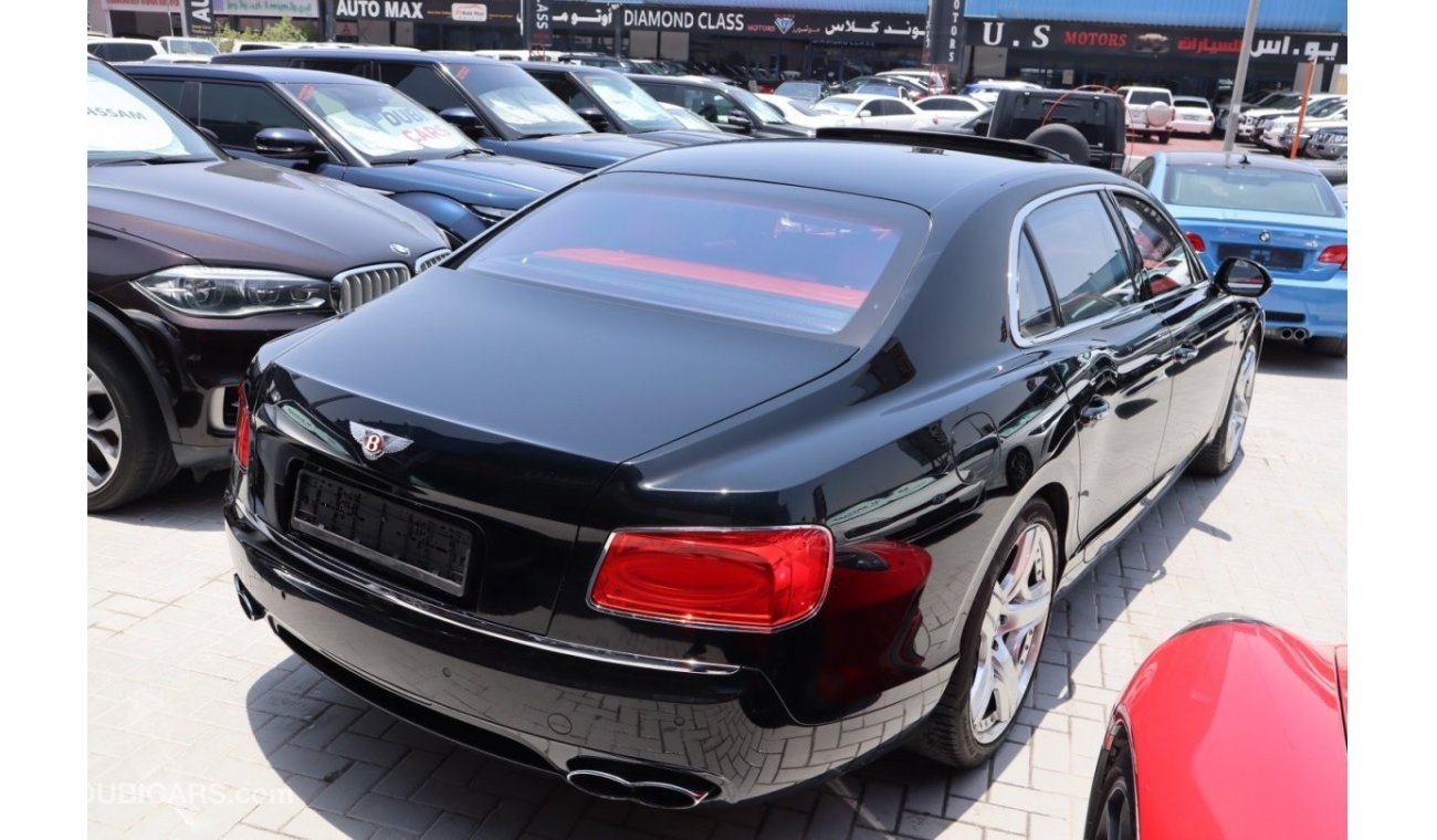 Bentley Flying Spur V8