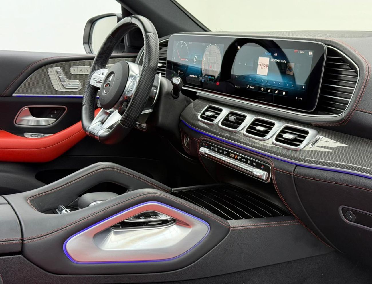 مرسيدس بنز GLE 53 AMG كوبيه 4MATIC+ 2022 Mercedes Benz GLE53 Coupe AMG 4MATIC+, 2027 MB Warranty + Service Pack, Fully Loaded, G