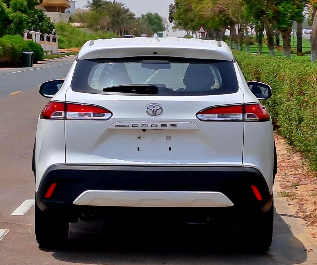 Toyota Corolla Cross 1.8L GLI 2024 1.8L GCC (1130/-MONTHLY)