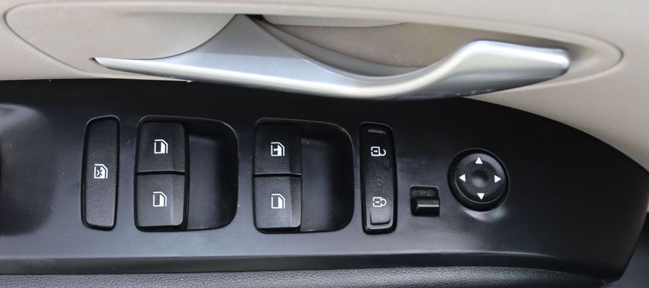 Hyundai Tucson Comfort 2.0L HYUNDAI TUCSON 2023 - GCC -2.0L - Price 78,000 - KM 75,000 - In Excellent Condition