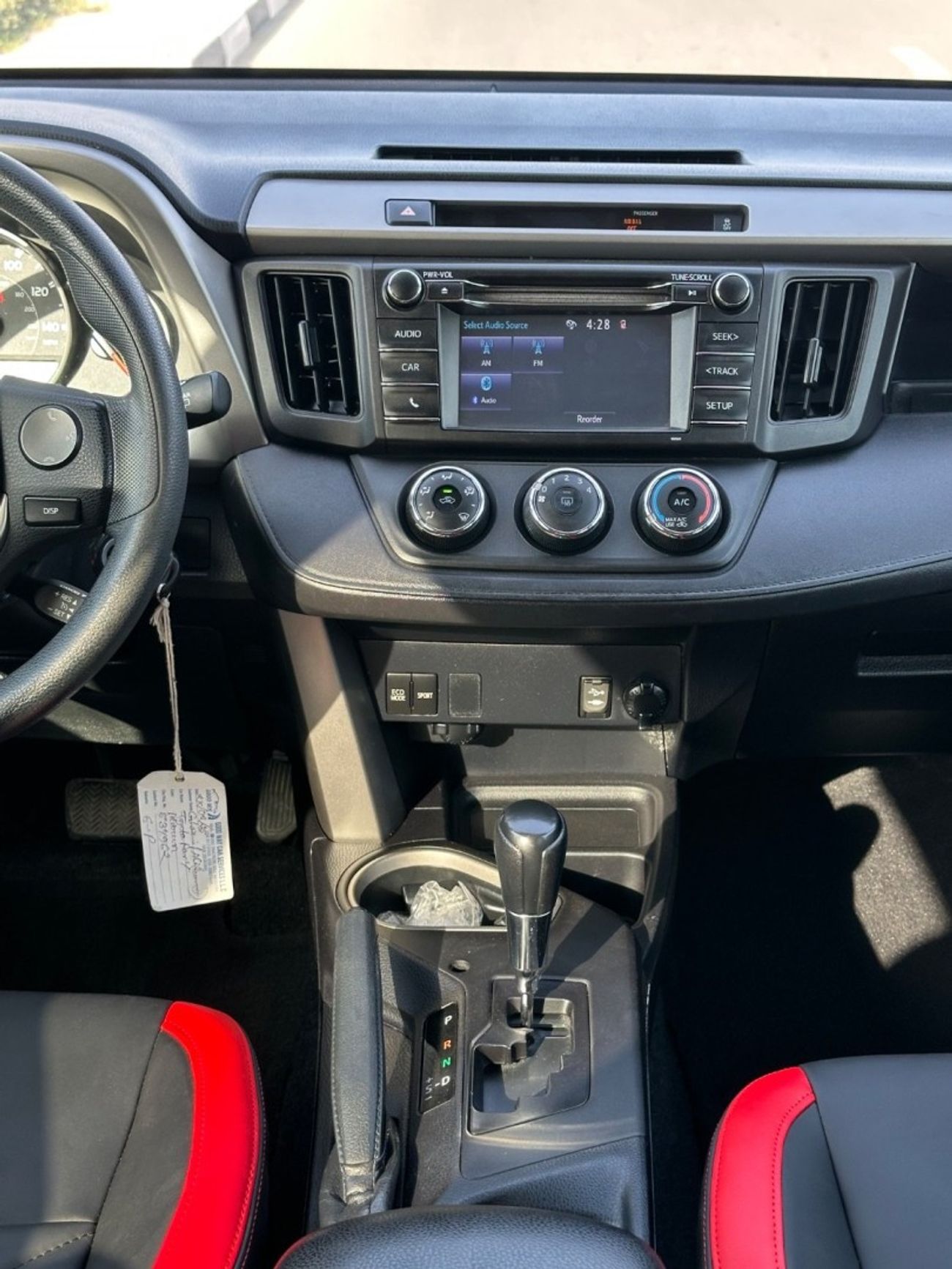 Toyota RAV4 4WD leather seats