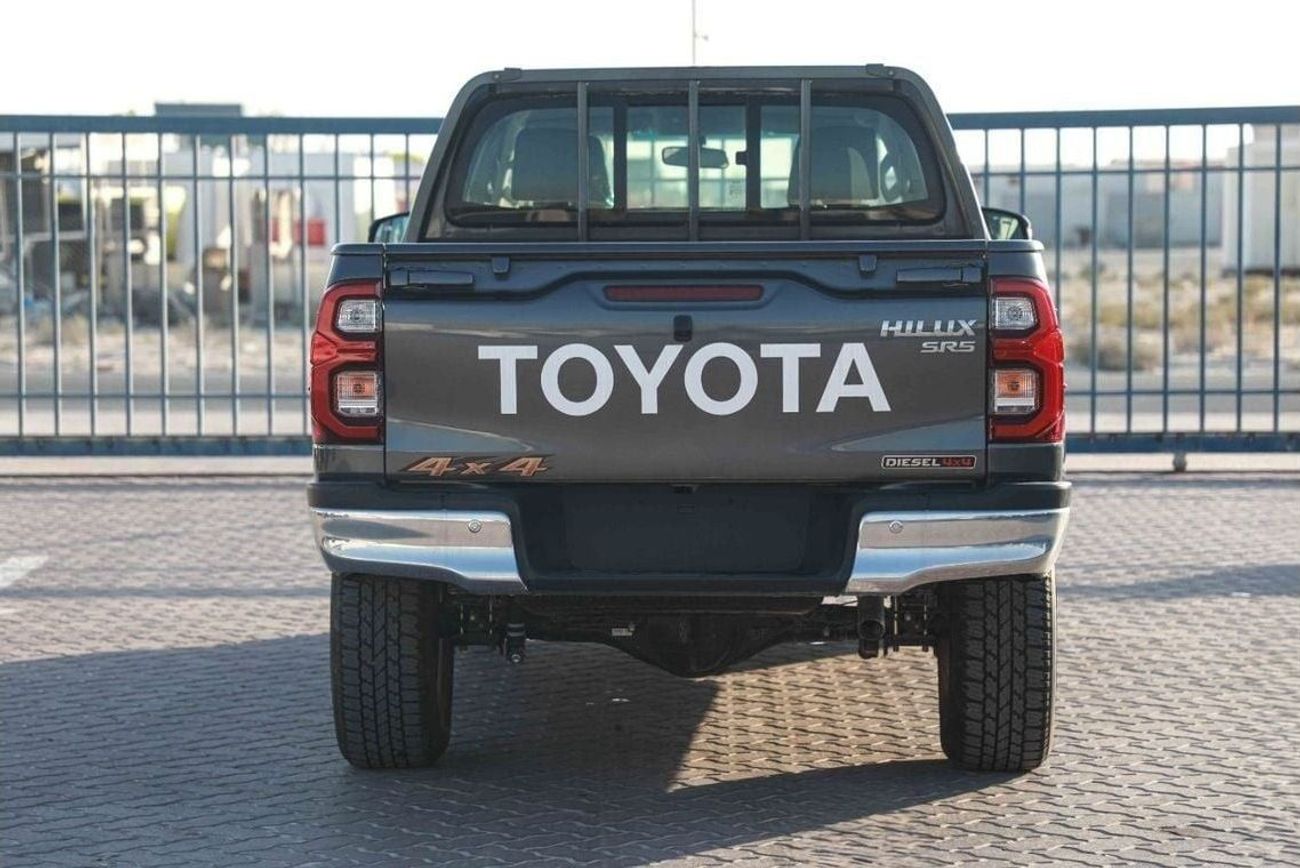Toyota Hilux 2023 Toyota Hilux 4x4 DC 2.4 HI SR5 - Grey Mettalic inside Black | Export Only