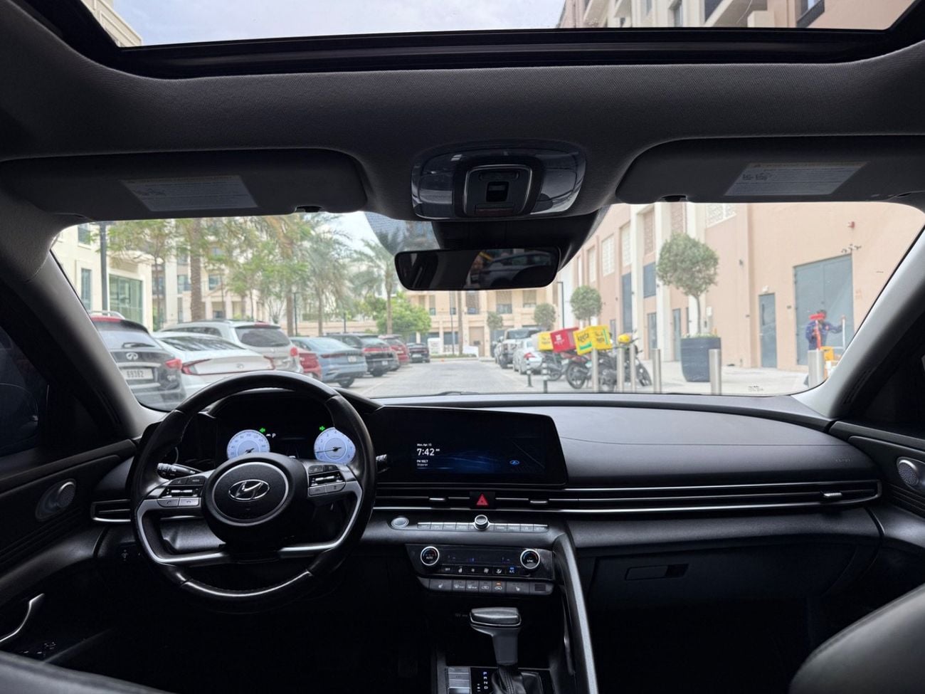 هيونداي إلانترا GLS 2.0L