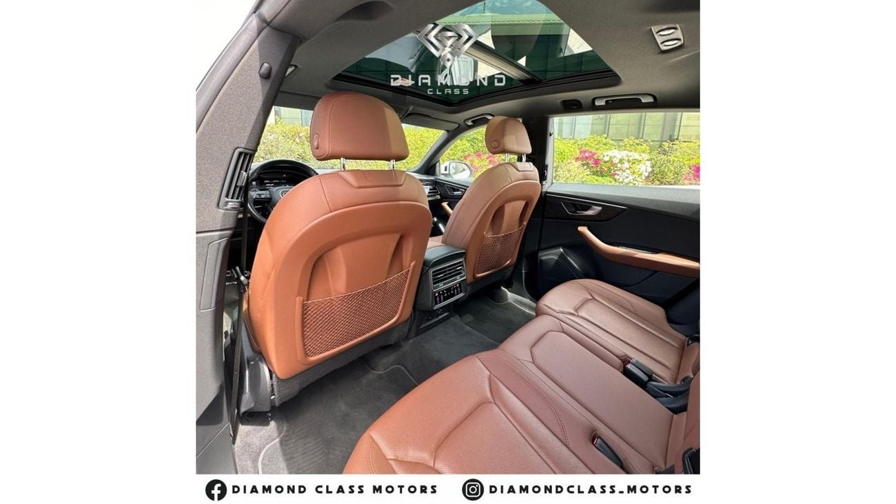 Audi Q8 Audi Q8 S-Line 55 TFSI Quattro Top Option GCC Panoramic  Head-Up Display  360 Camera  202 Under Warr