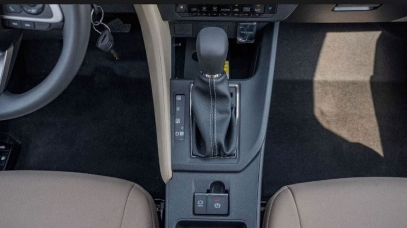 Toyota Yaris 1.5L PETROL 2025