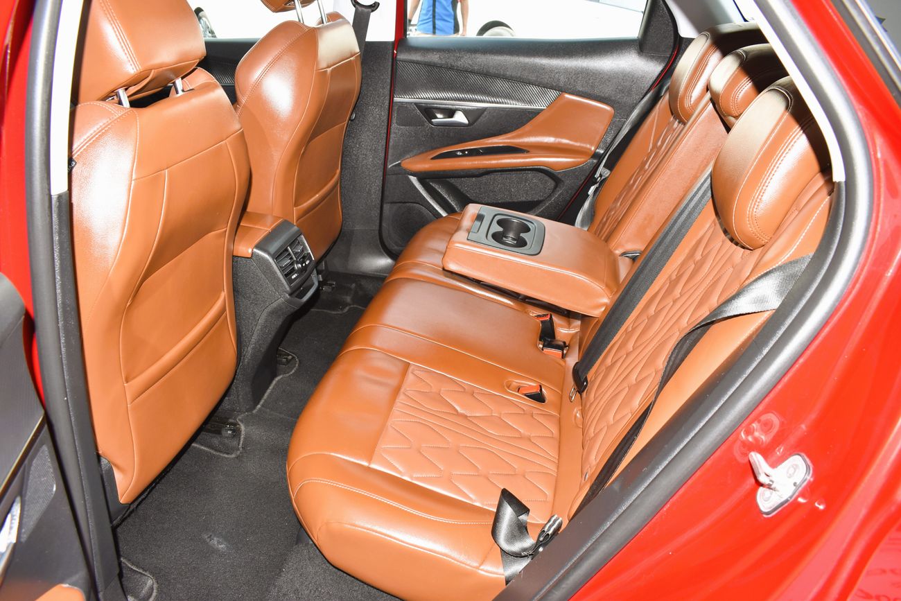 بيجو 3008 AED 1119 PM | 1.6L ACTIVE GCC AGENCY WARRANTY UP TO 2025 OR 100K KM