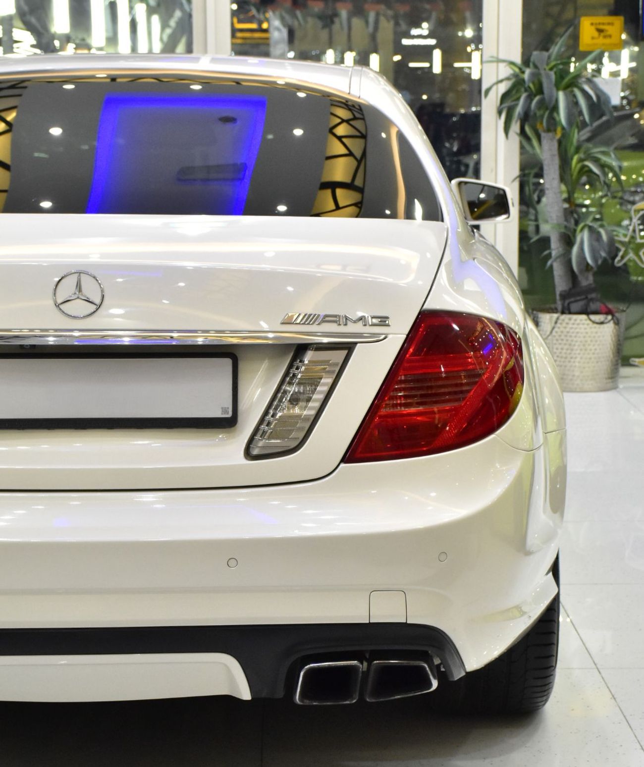 مرسيدس بنز CL 63 AMG EXCELLENT DEAL for our Mercedes Benz CL63 AMG ( 2011 Model ) in White Color GCC Specs