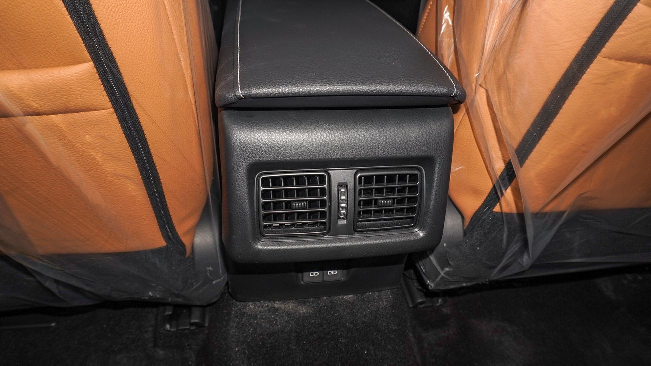 Toyota Camry LIMITED 2.5L  HEV