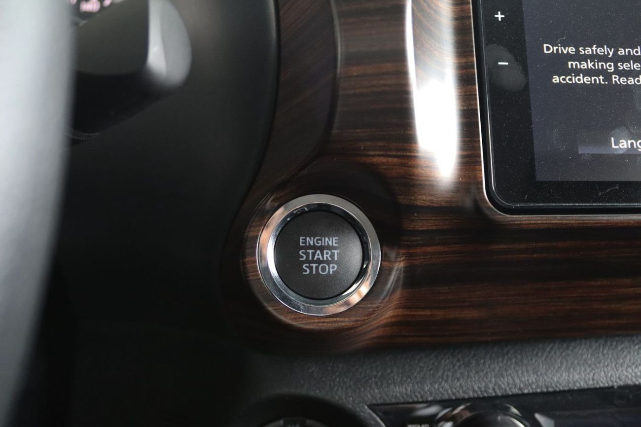 Toyota Hilux 2025 HILUX 2.7 4X4 AT - **التصدير فقط خارج الخليج***EXPORT ONLY**