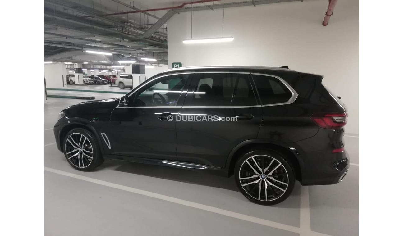 BMW X5 2023 M KIT X DRIVE I 40| Warranty | 15200 KM, the best price  in the market for  sale