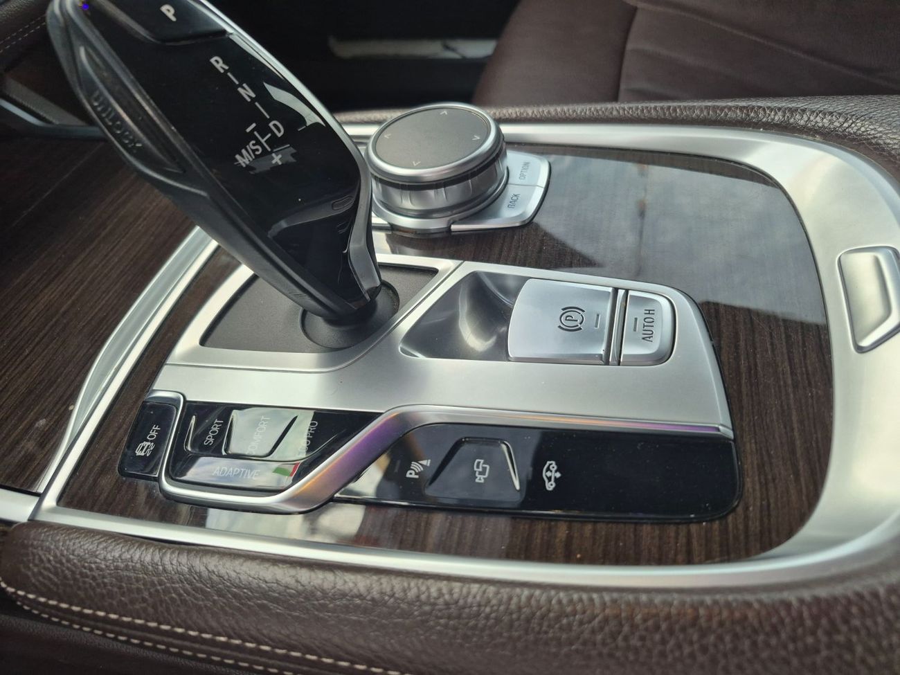 بي أم دبليو 730Li Executive 2.0L