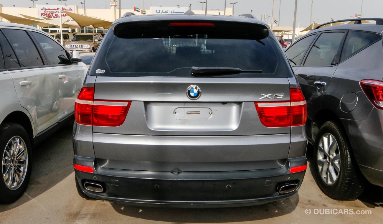 BMW X5 4.8i