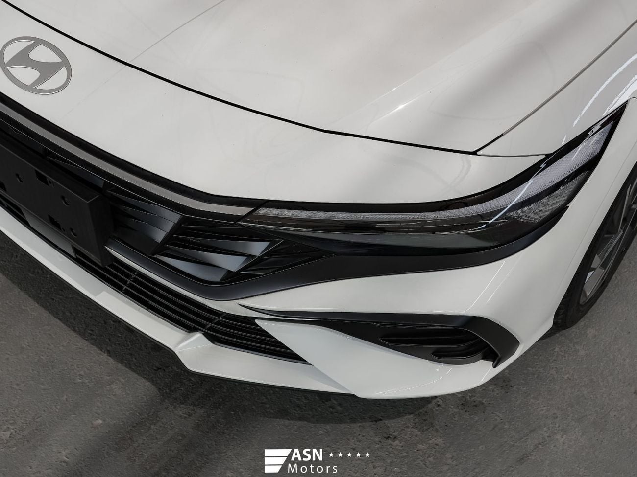 Hyundai Elantra Premium 1.5L 2026 (Export Price)