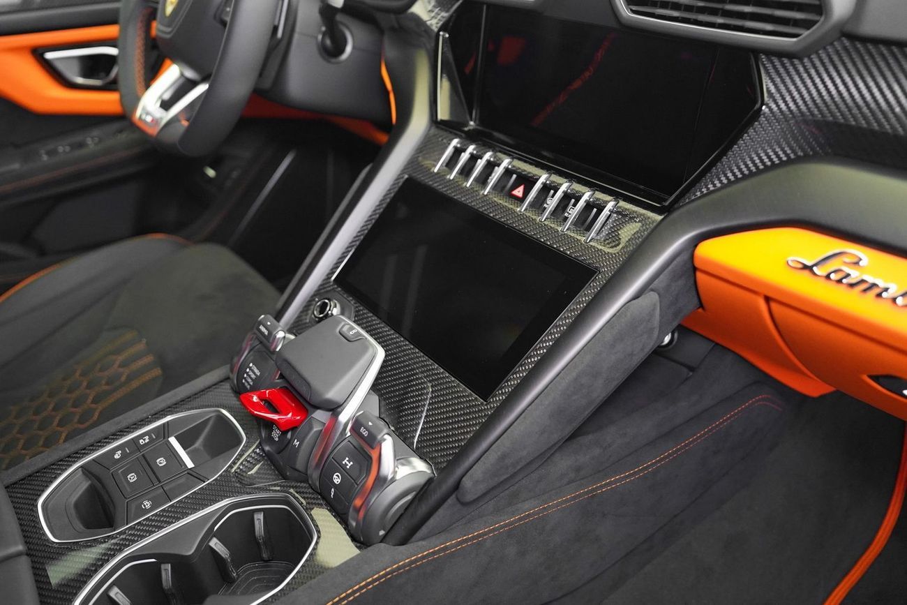 لامبورغيني اوروس S 4.0T V8