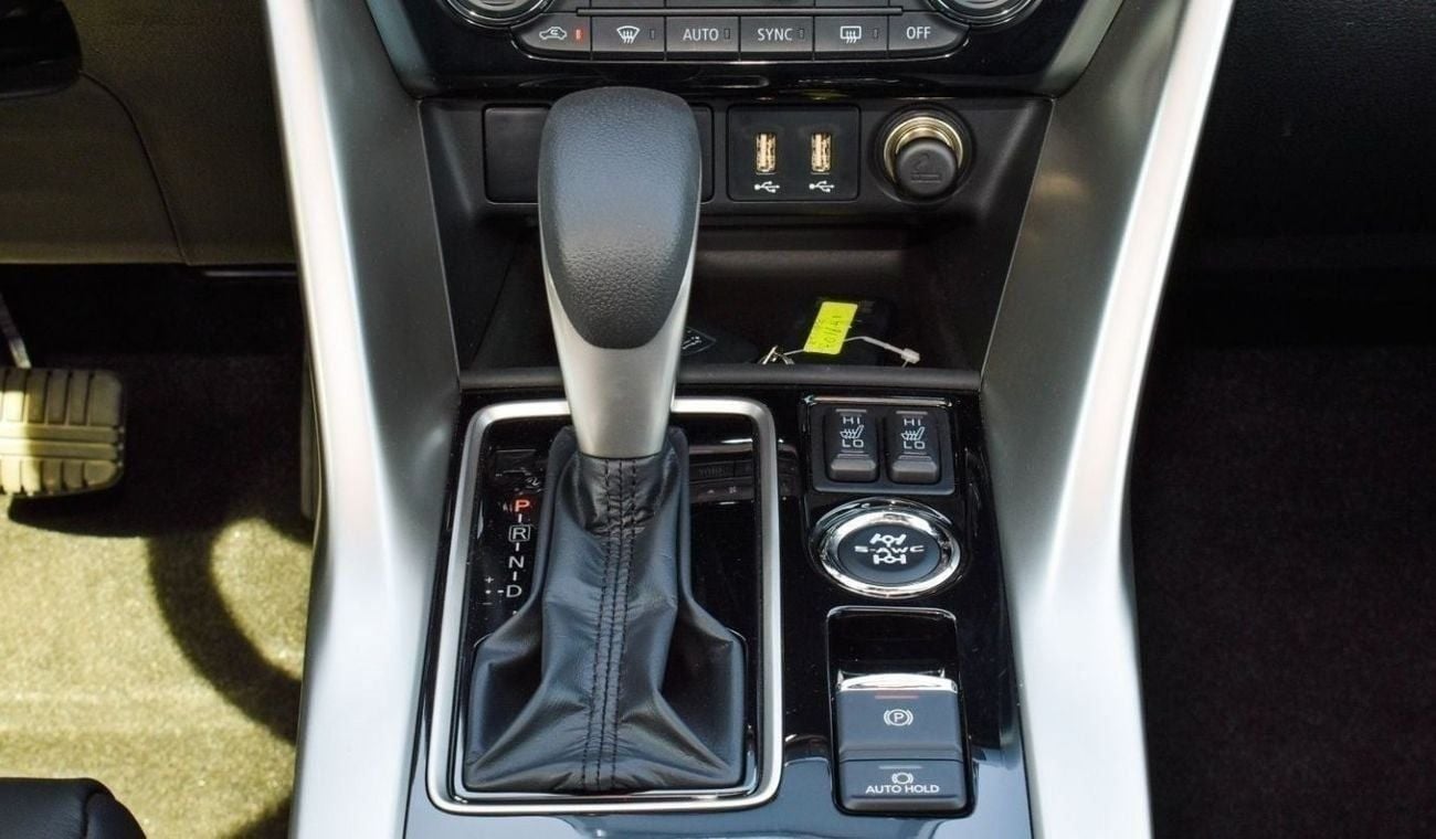 ميتسوبيشي إكلبس كروس Brand New Mitsubishi Eclipse Cross GLS Highline 1.5L Petrol | Silver/Black | 2025 | For Export Only