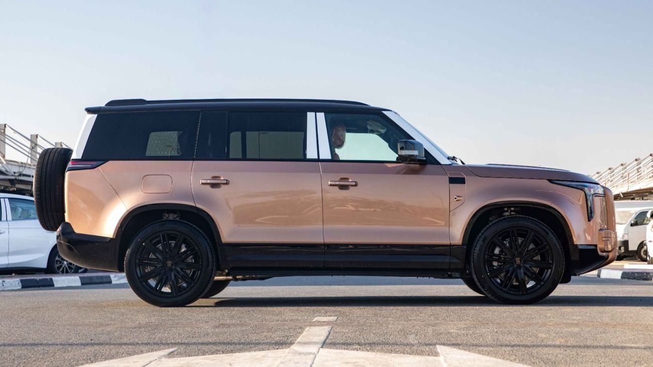 ROX Adamas FIRST CLASS 1.5L Turbocharged AWD Luxury VIP | 6-Seats | 2026 | For Local Registration +10%