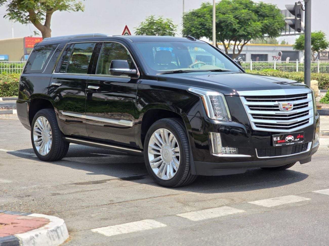 كاديلاك إسكالاد PLATINUM