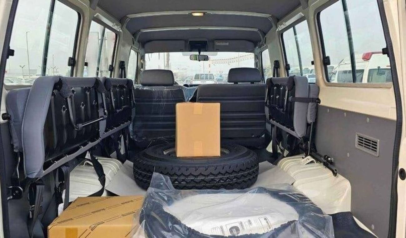تويوتا لاند كروزر 70 Land cruiser  lc78 hardtop 3doors 4.2L DIESEL V6 MY2024 FOR EXPORT ONLY