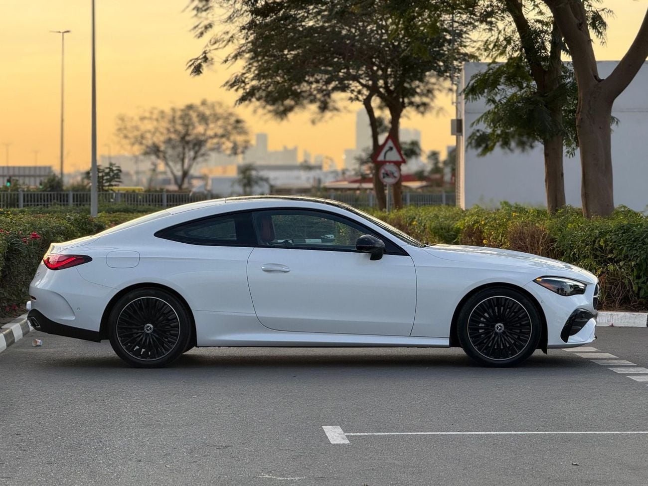 Mercedes-Benz CLE 300 Coupe 4MATIC