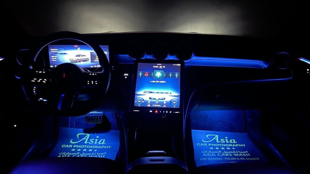 Mercedes-Benz C 300 Buy & Get one-year registration and insurance free