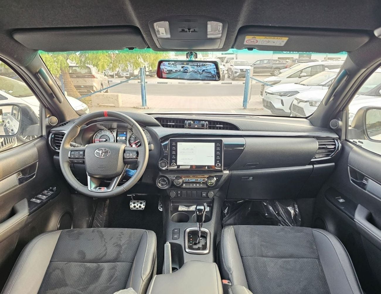 Toyota Hilux GR SPORT EXL || 2.8L DIESEL V4 | DRIVER PWR SEAT WITH LEATHER SEATS | 360*CAMERA (CODE # HDGRO)