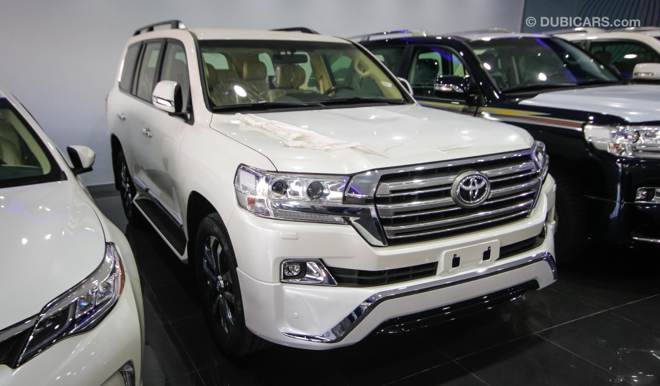 Toyota Land Cruiser V8