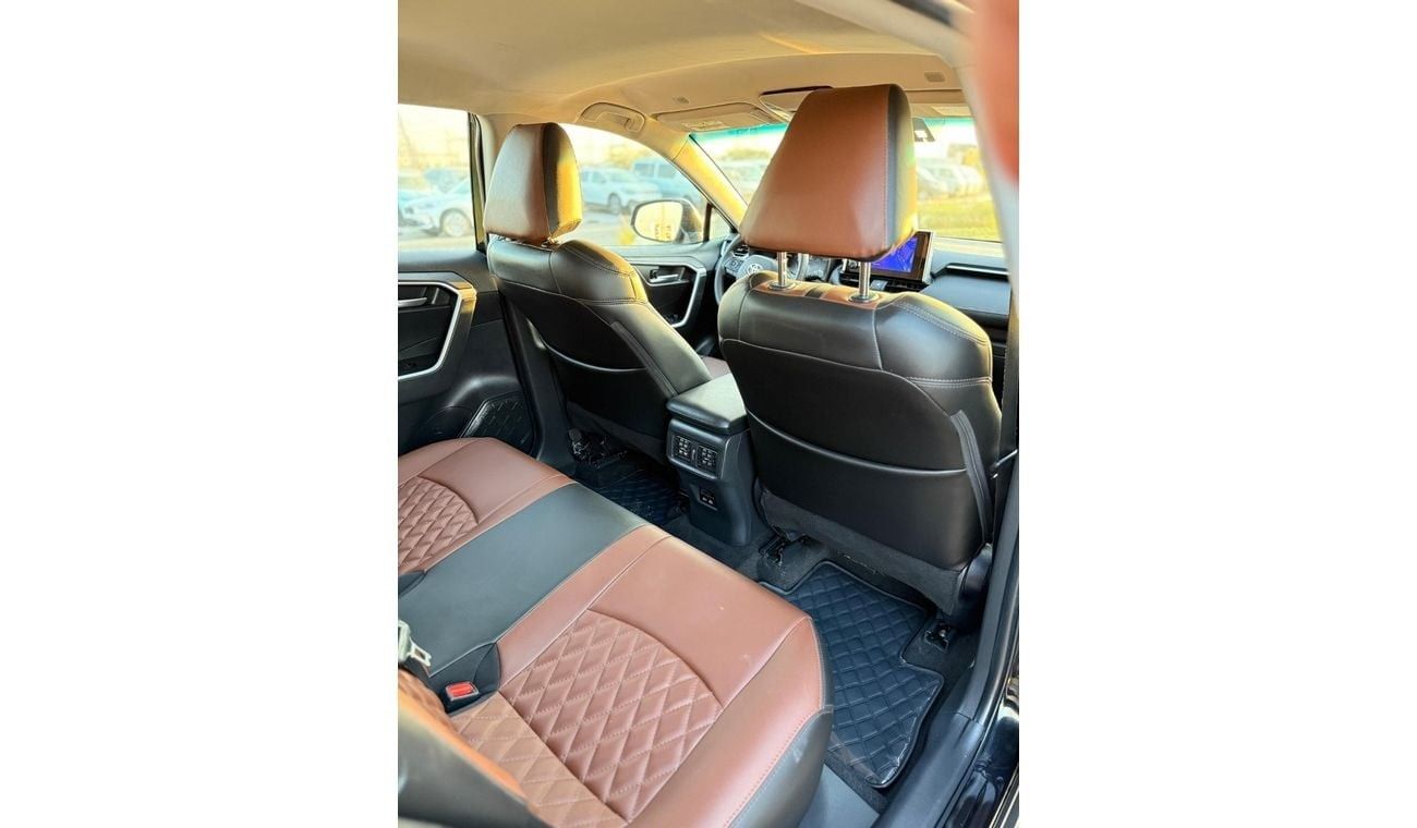 Toyota RAV4 TOYOTA RAV4 XLE 2023